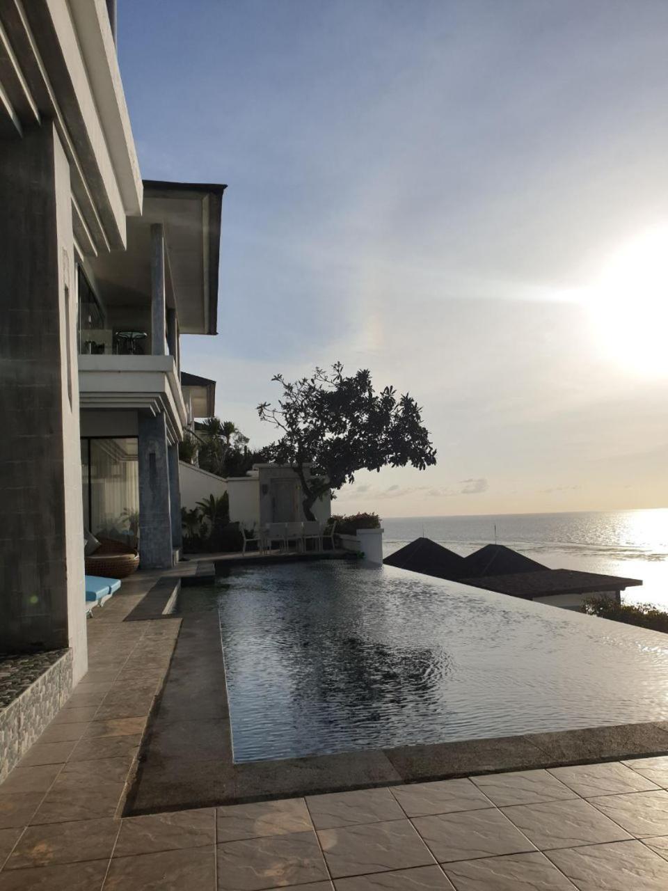Nusa Dua Ocean View With Private Beach Kültér fotó
